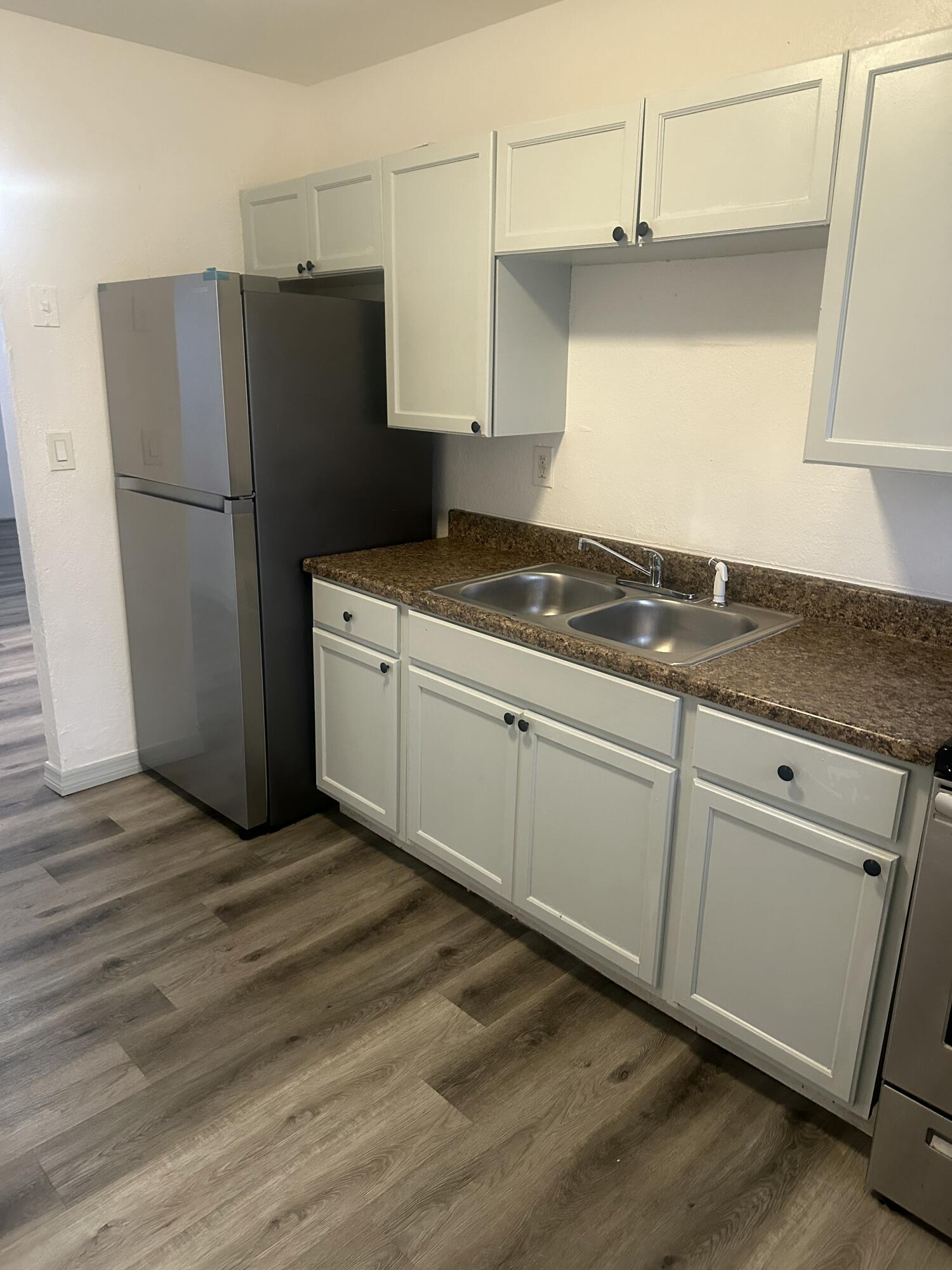 555 West 6th Street, Unit 1 Riviera Beach, FL 33404 - Photo 5 of 14 192273A0-4620-4D50-995A-2D97C729D640