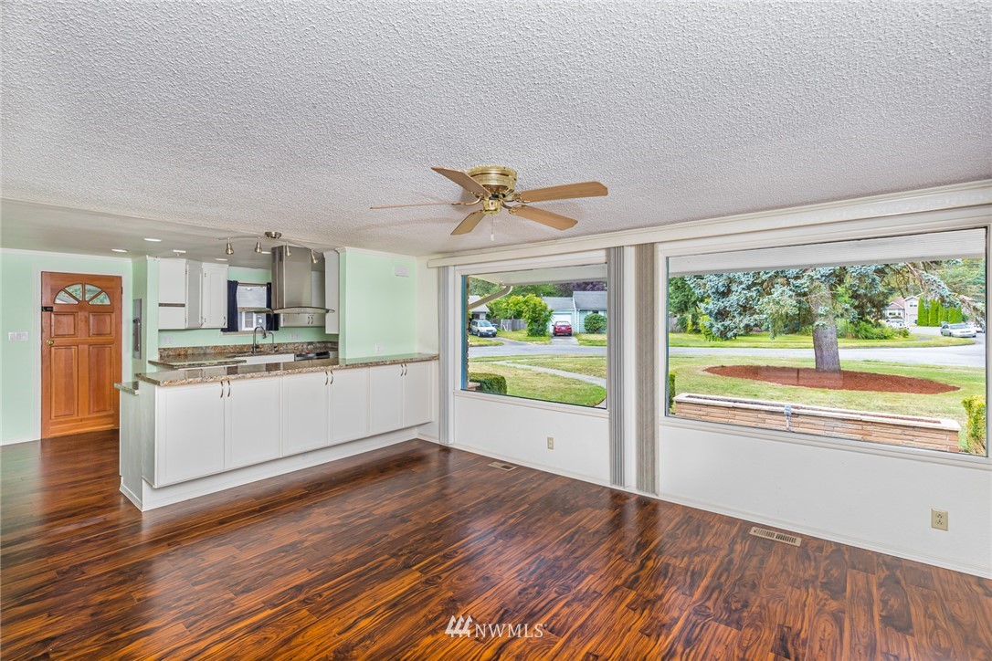 3101 Southeast 5th Street Renton, WA 98058 - Photo 5 of 18