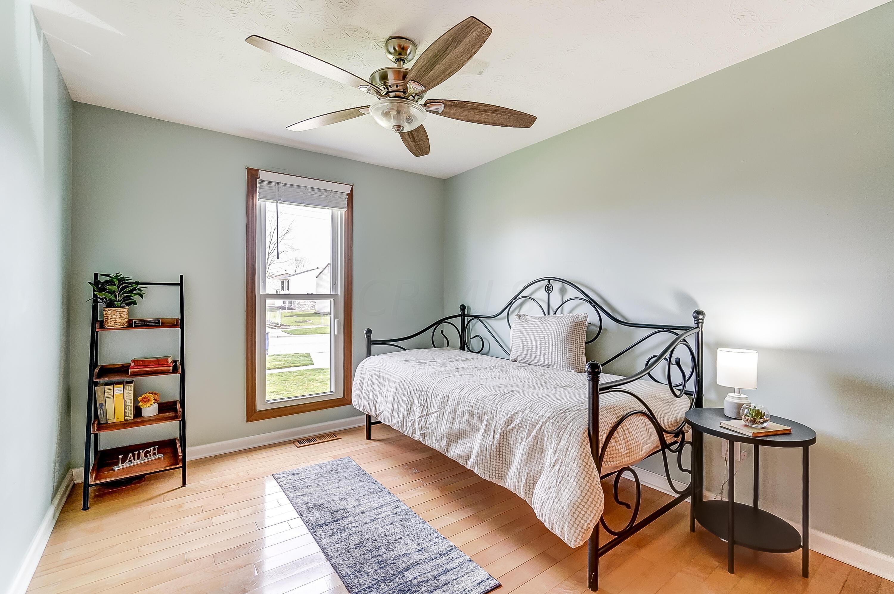 3963 Clabber Road Columbus, OH 43207 - Photo 15 of 35 Bedroom 2