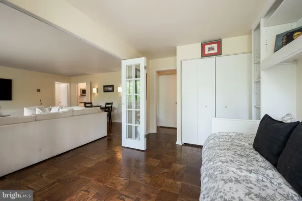 $2,950 | 4620 North Park Avenue, Unit 305W, Chevy Chase, MD 20815