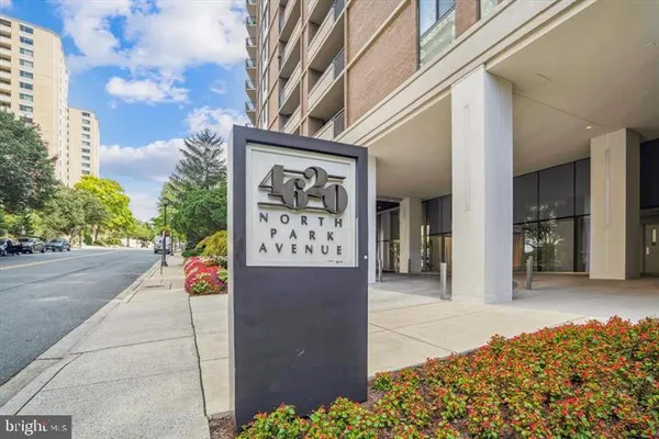 $2,950 | 4620 North Park Avenue, Unit 305W, Chevy Chase, MD 20815