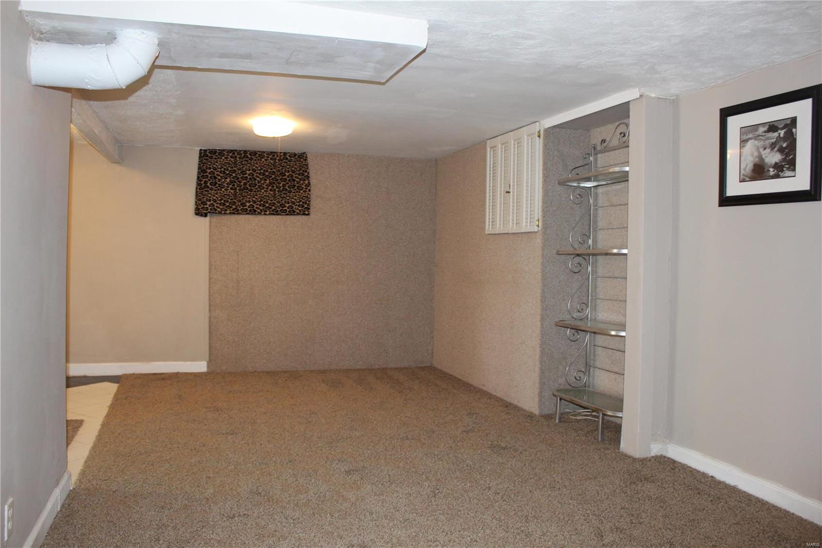 10415 Big Bend Road St. Louis, MO 63122 - Photo 16 of 19 Gallery Image 16
