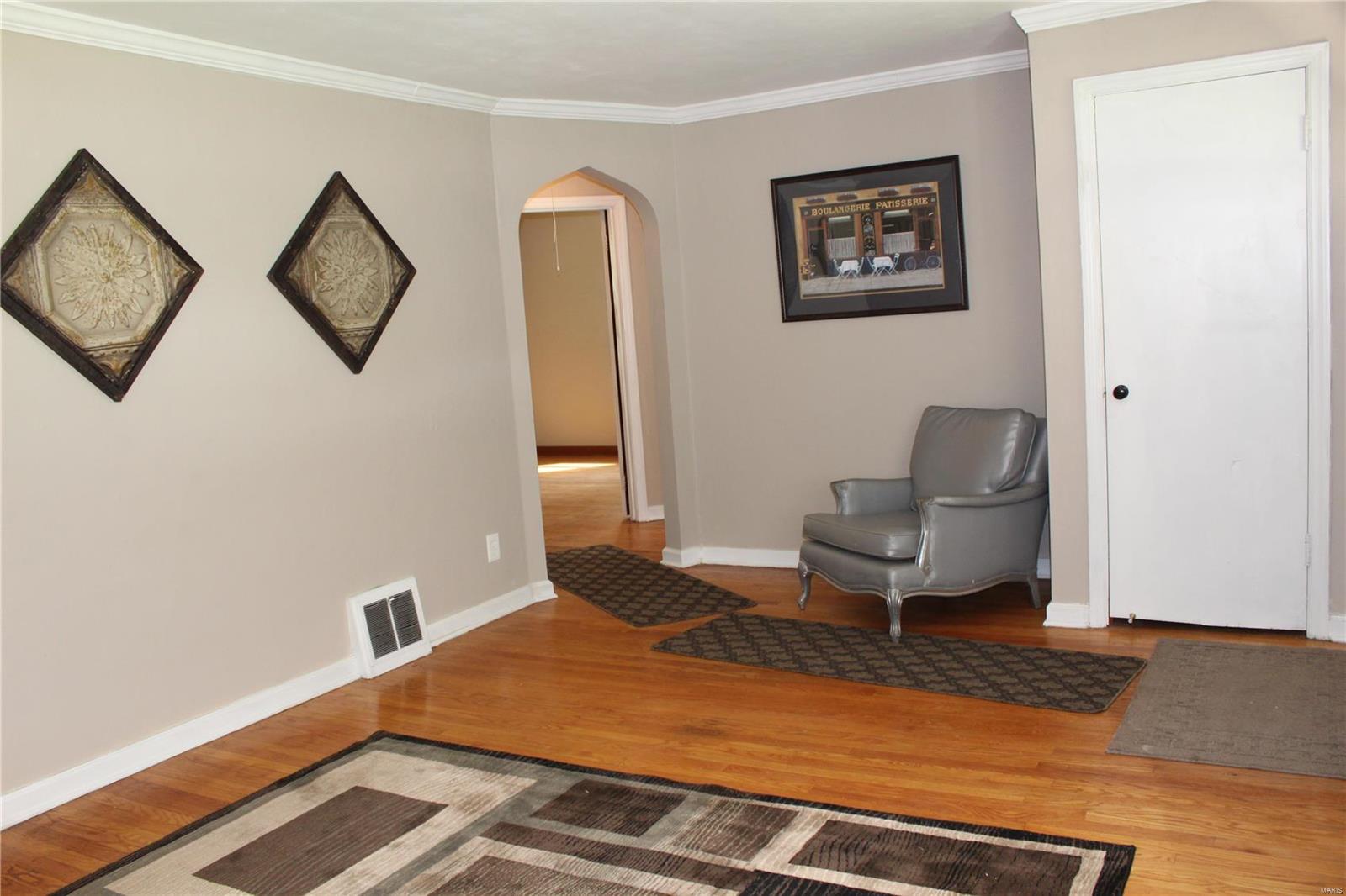 10415 Big Bend Road St. Louis, MO 63122 - Photo 10 of 19 Gallery Image 10