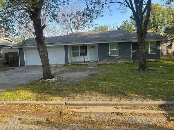 $1,850 | 5009 Sabelle Lane, Haltom City, TX 76117
