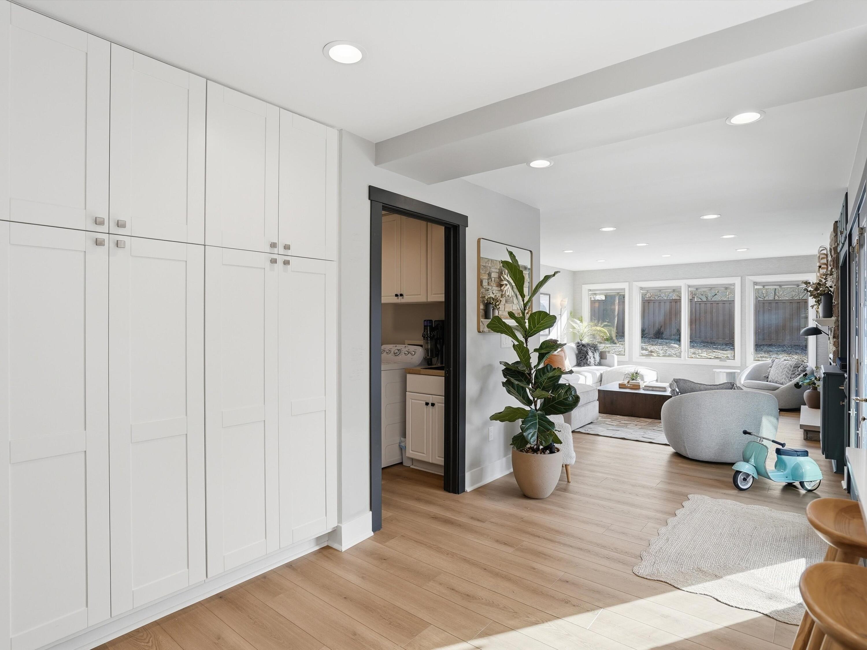 2025 Rugby Court Ann Arbor, MI 48103 - Photo 21 of 91 29-DSC06379