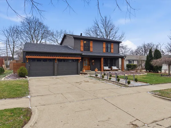 $870,000 | 2025 Rugby Court, Ann Arbor, MI 48103