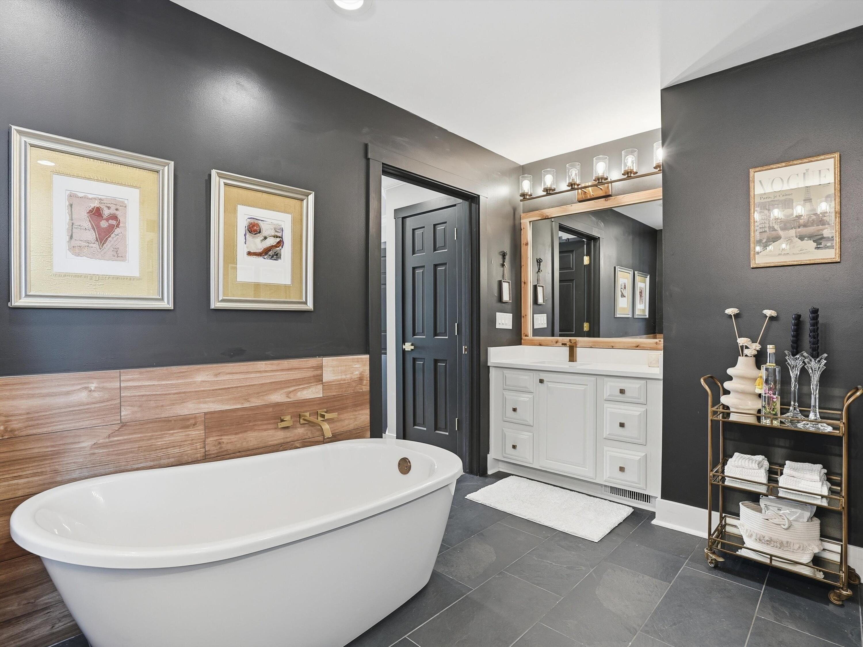 2025 Rugby Court Ann Arbor, MI 48103 - Photo 34 of 91 42-DSC06444