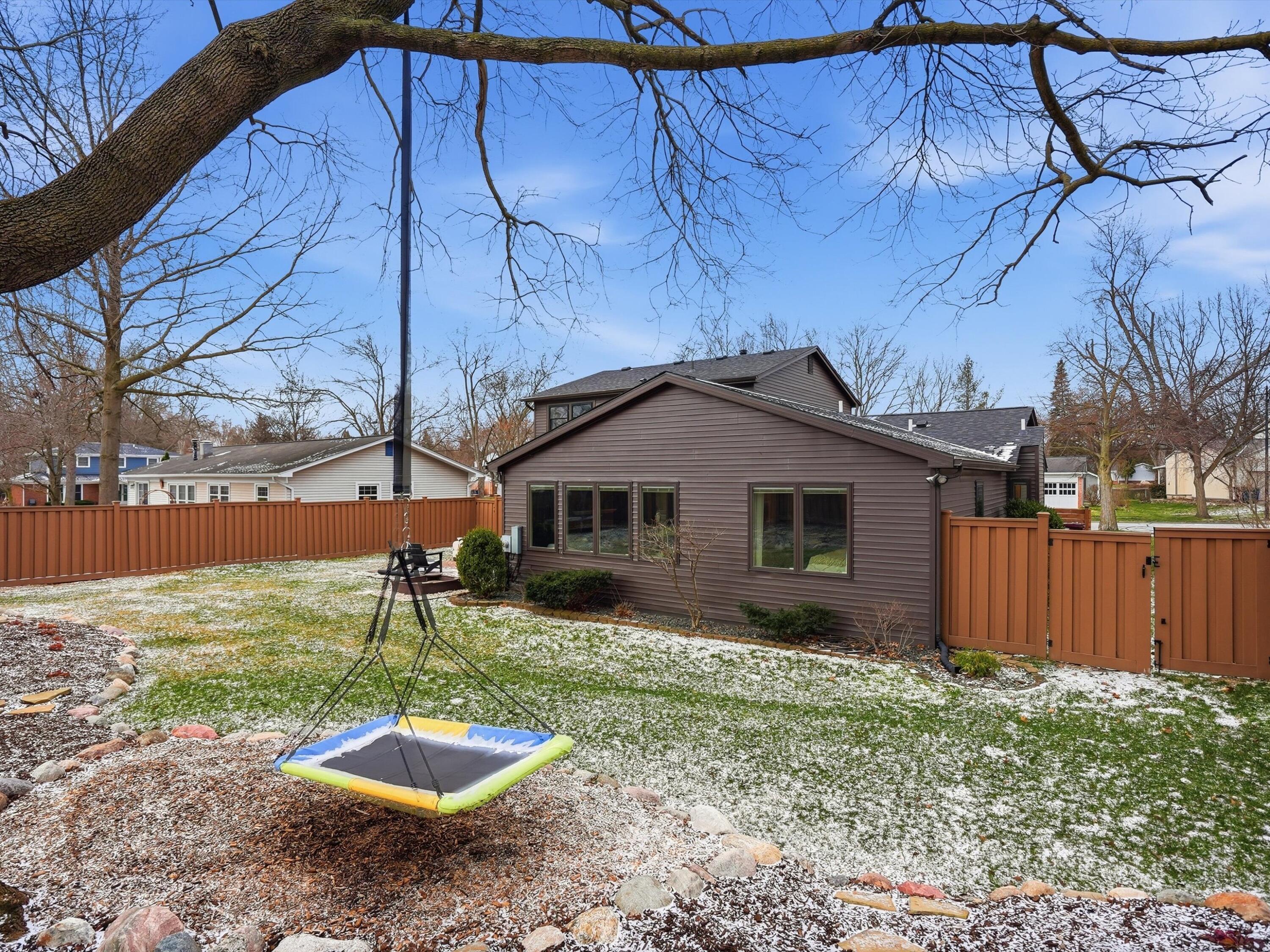 2025 Rugby Court Ann Arbor, MI 48103 - Photo 86 of 91 95-DSC06619
