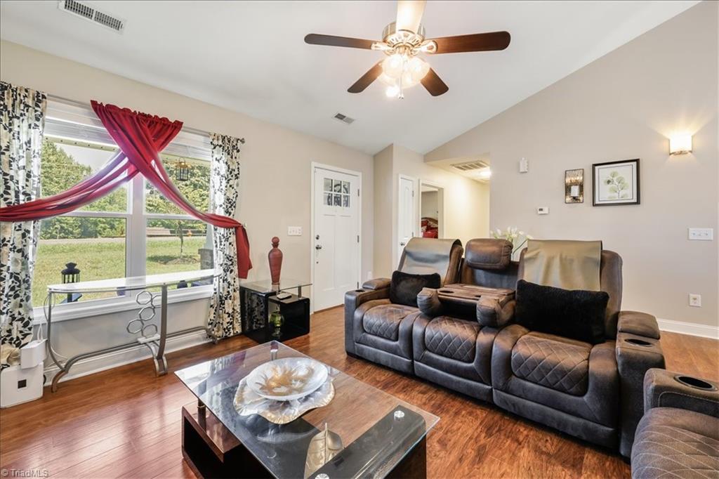 290 Tuttle Road Rural Hall, NC 27045 - Photo 10 of 49 Gallery Image 10