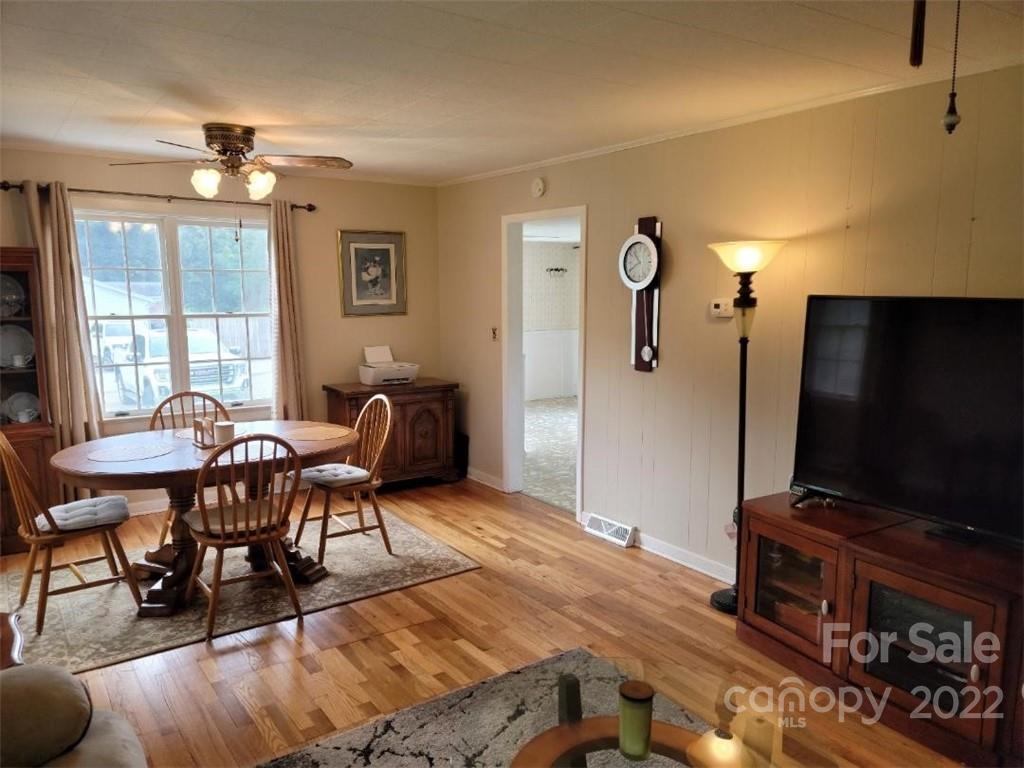 100 Hicks Road Burnsville, NC 28714 - Photo 27 of 42 Gallery Image 27