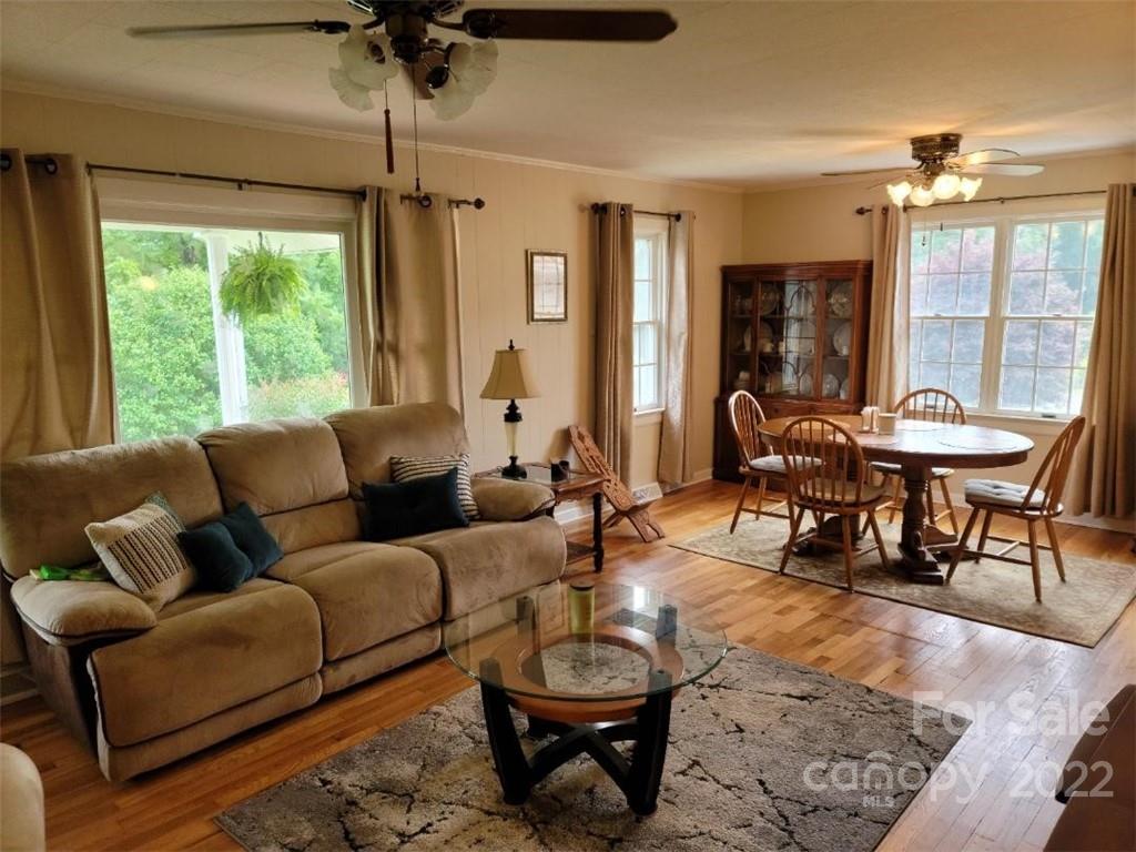 100 Hicks Road Burnsville, NC 28714 - Photo 28 of 42 Gallery Image 28