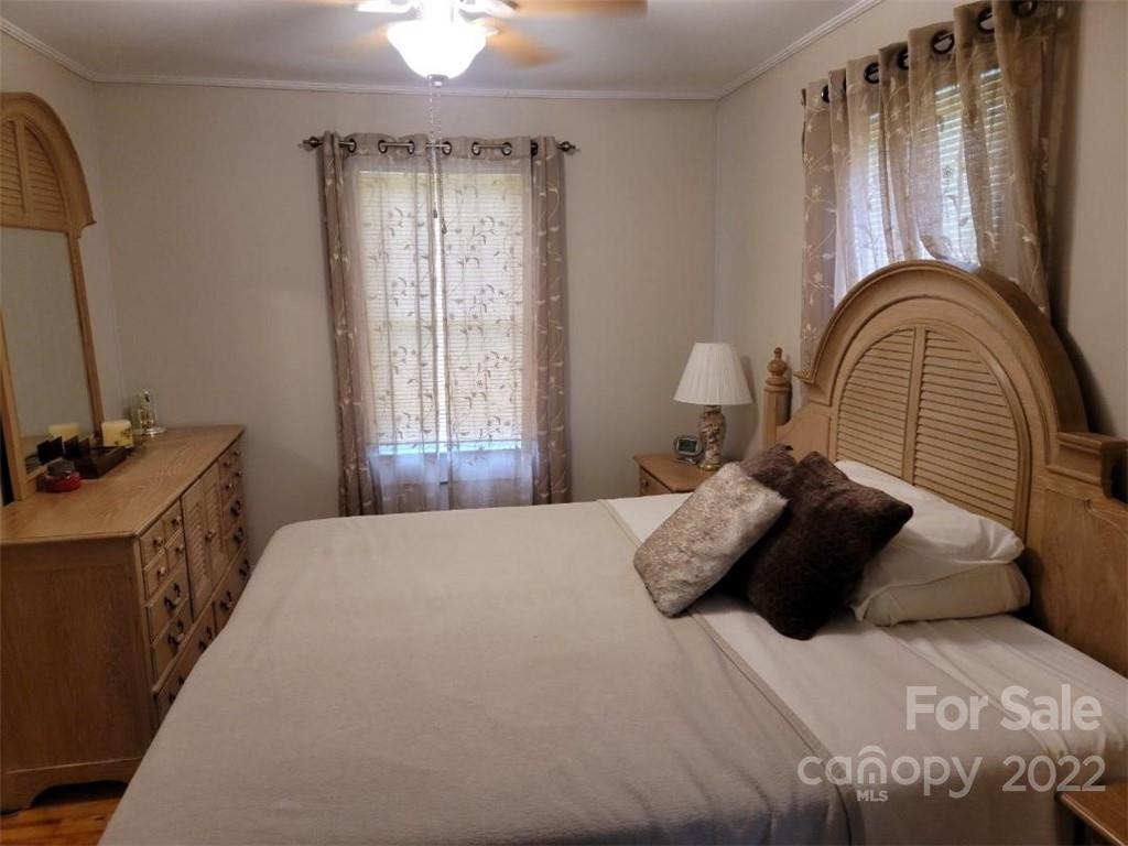 100 Hicks Road Burnsville, NC 28714 - Photo 35 of 42 Gallery Image 35
