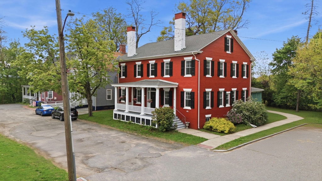 48 Madison Avenue Springfield, MA 01105 - Photo 34 of 38