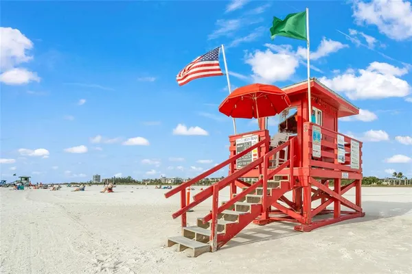 $580,000 | 915 Beach Road, Unit 215, Siesta Key, FL 34242
