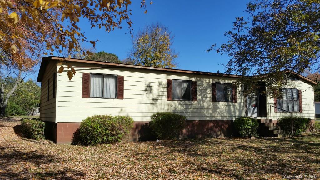 207 Mull Road Lincolnton, NC 28092 - Photo 1 of 17 Gallery Image 1