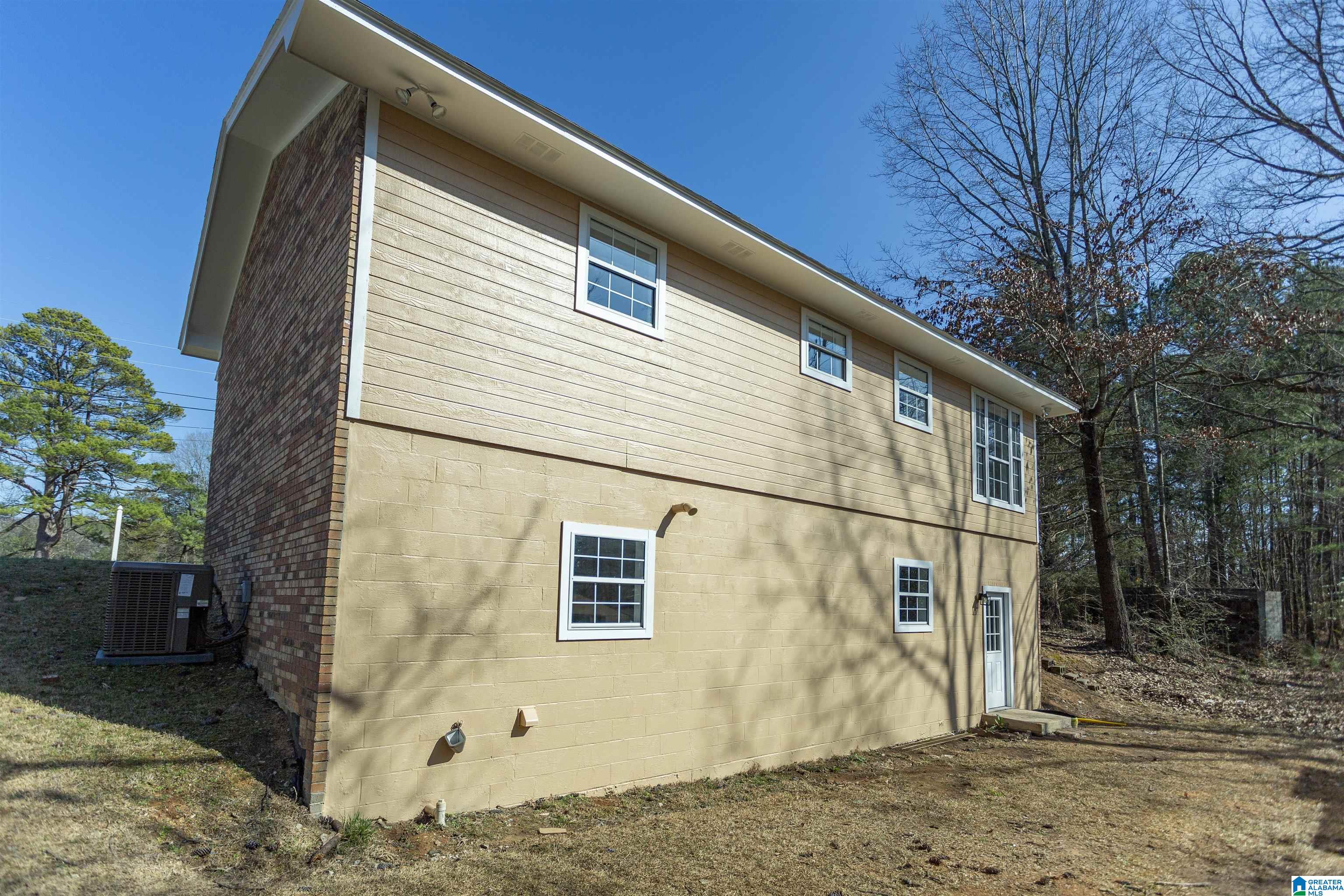 272 Echols Road Gardendale, AL 35071 - Photo 8 of 34