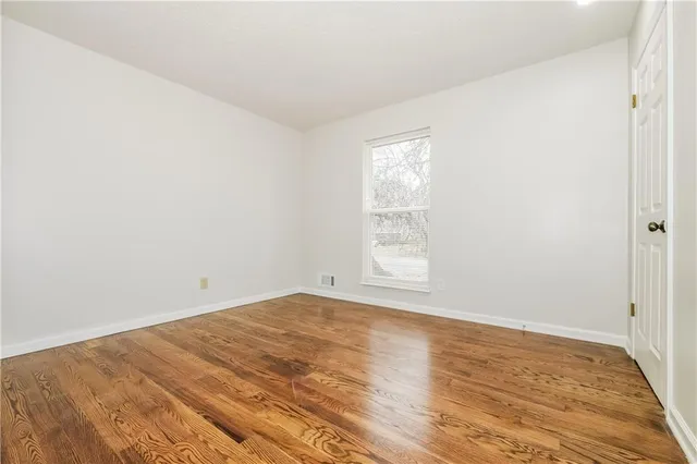 $2,755 | 7916 Bradshaw Street, Lenexa, KS 66215