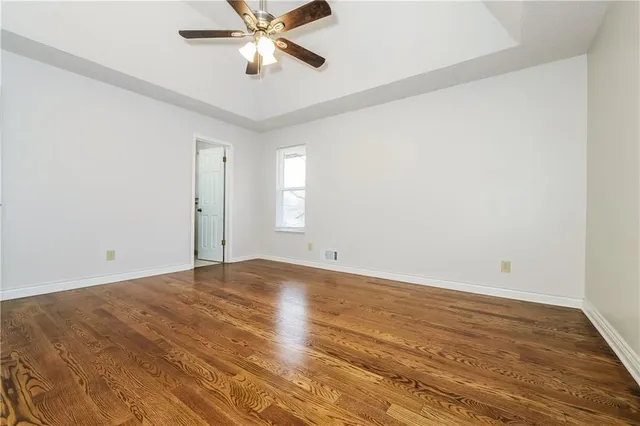 $2,755 | 7916 Bradshaw Street, Lenexa, KS 66215