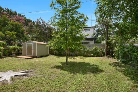 $425,000 | 3013 East 18th Street, Austin, TX 78702