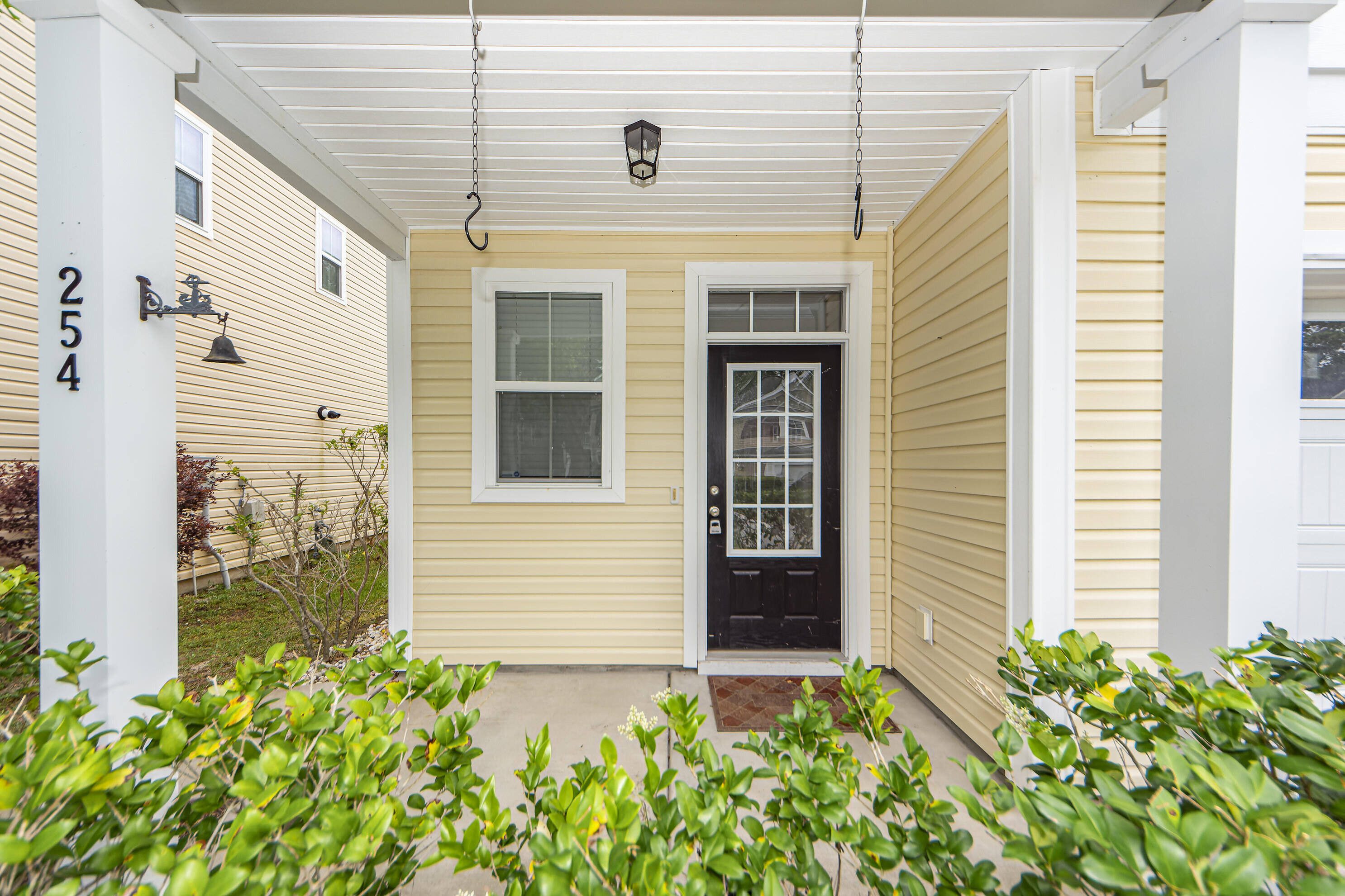 254 Chemistry Circle Ladson, SC 29456 - Photo 2 of 38 02