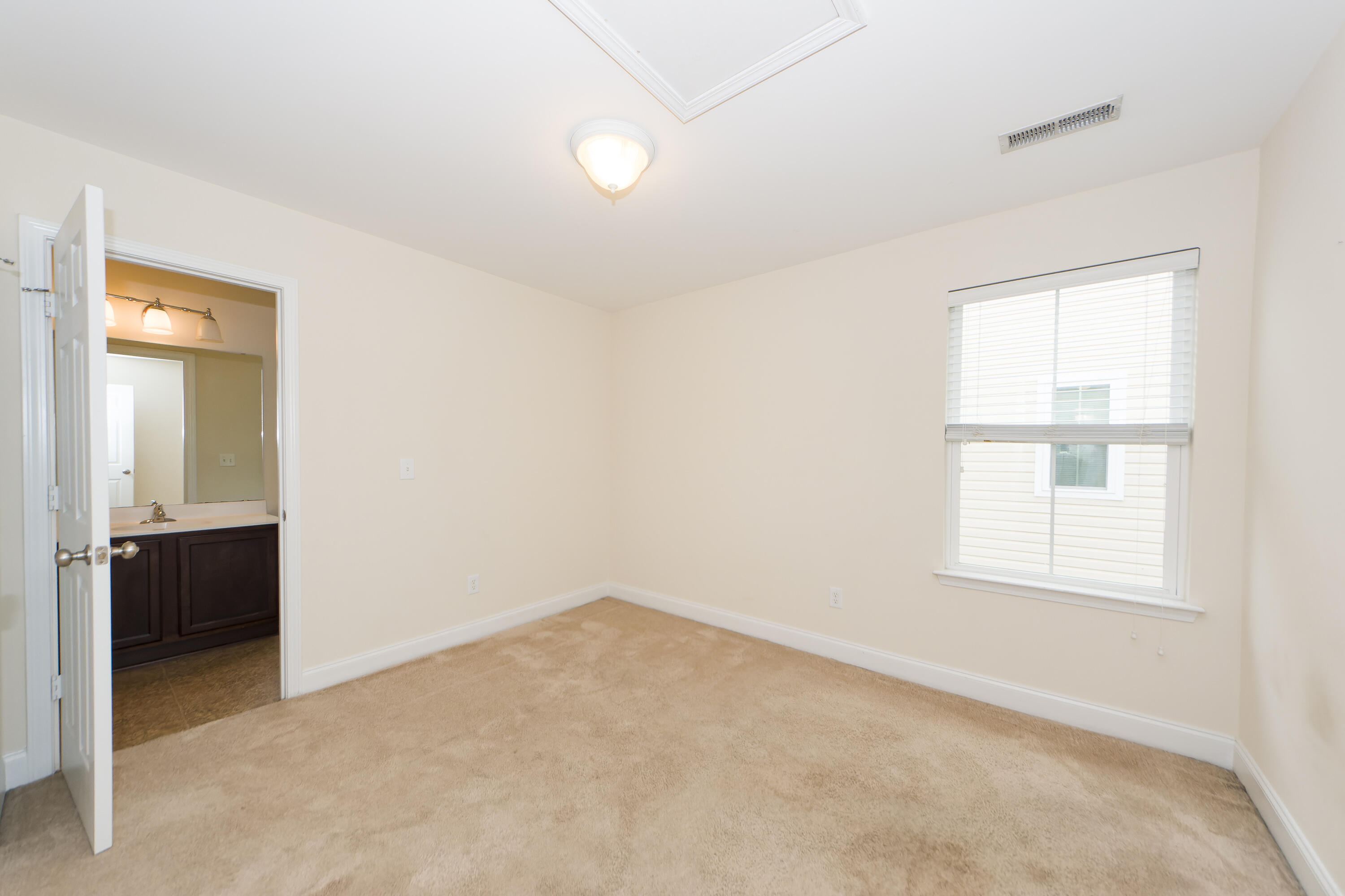 254 Chemistry Circle Ladson, SC 29456 - Photo 27 of 38 27