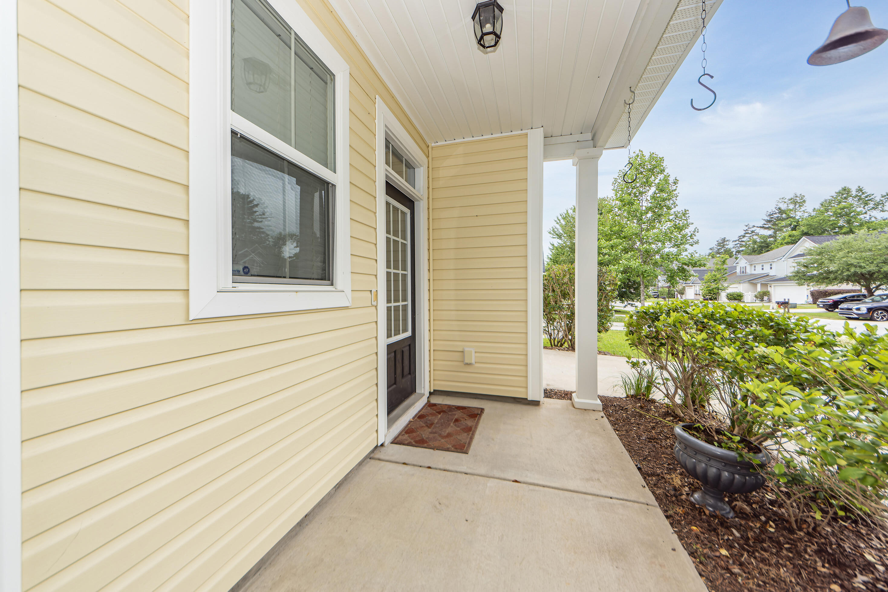 254 Chemistry Circle Ladson, SC 29456 - Photo 3 of 38 03
