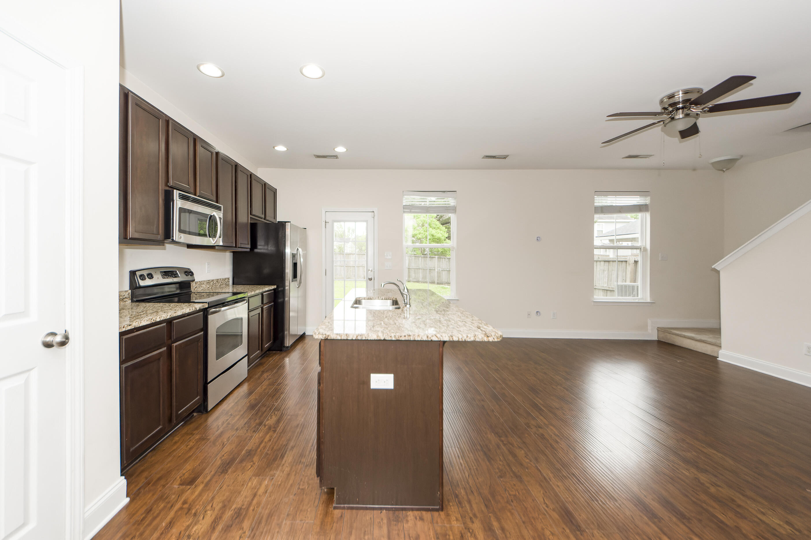 254 Chemistry Circle Ladson, SC 29456 - Photo 10 of 38 10
