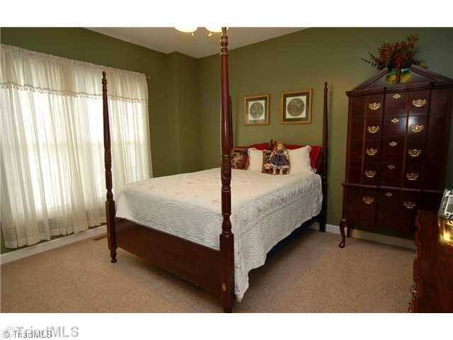 6327 Post Road Thomasville, NC 27360 - Photo 11 of 16 2nd Bedroom.