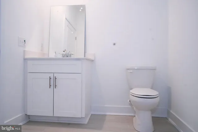 a bathroom with a toilet