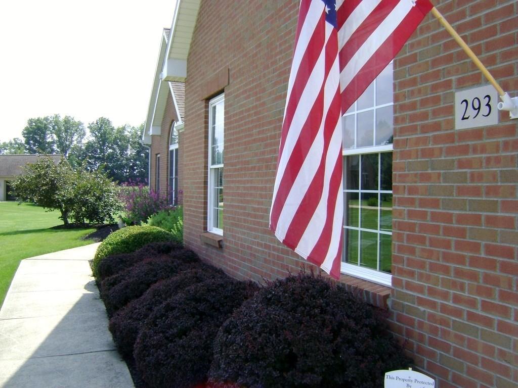 293 Holder Road Northeast Baltimore, OH 43105 - Photo 3 of 40