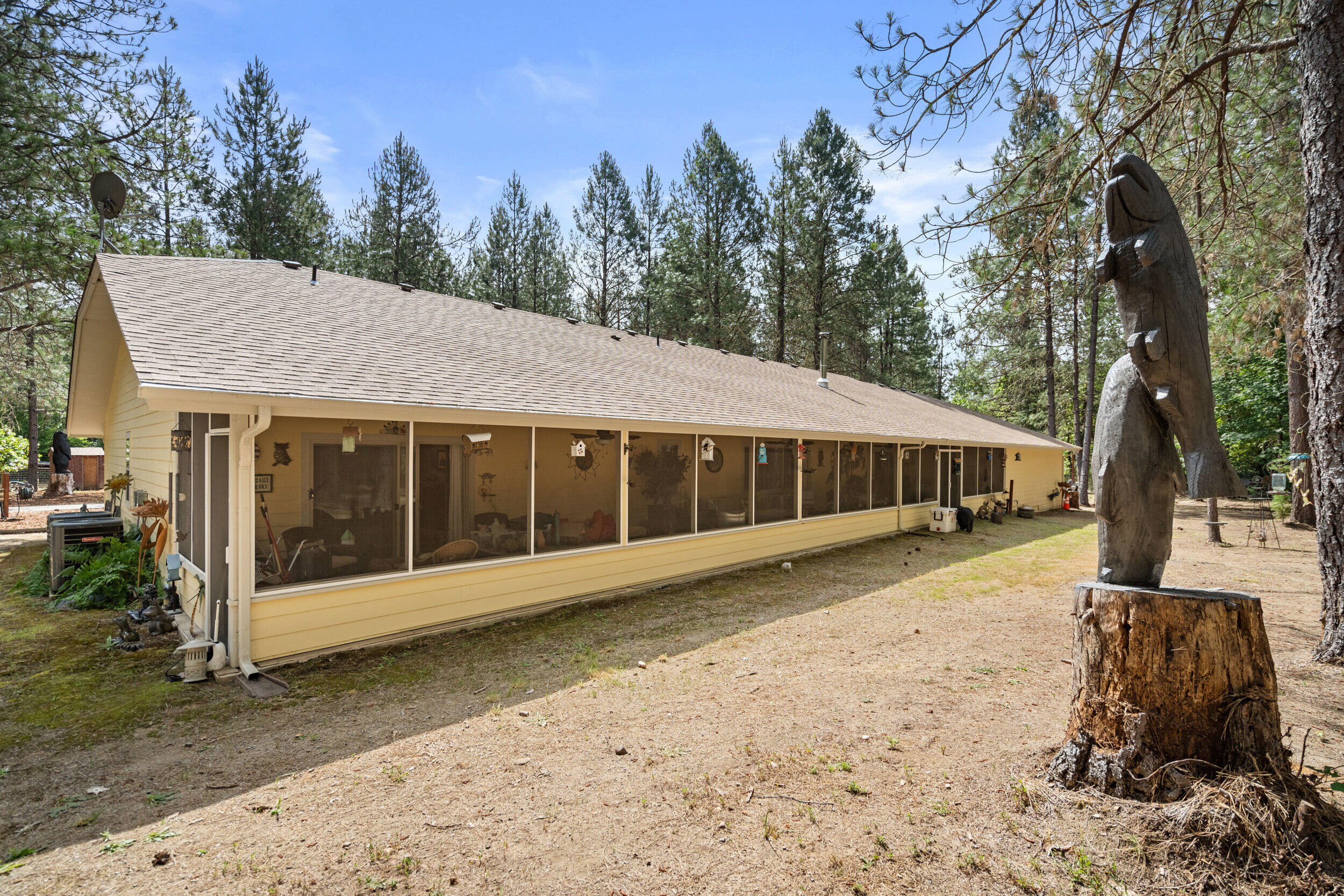 2075 Pleasant Creek Road Rogue River, OR 97537 - Photo 27 of 46 25