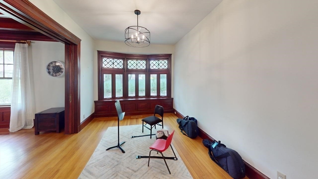 37 Evans Road Brookline, MA 02445 - Photo 8 of 42