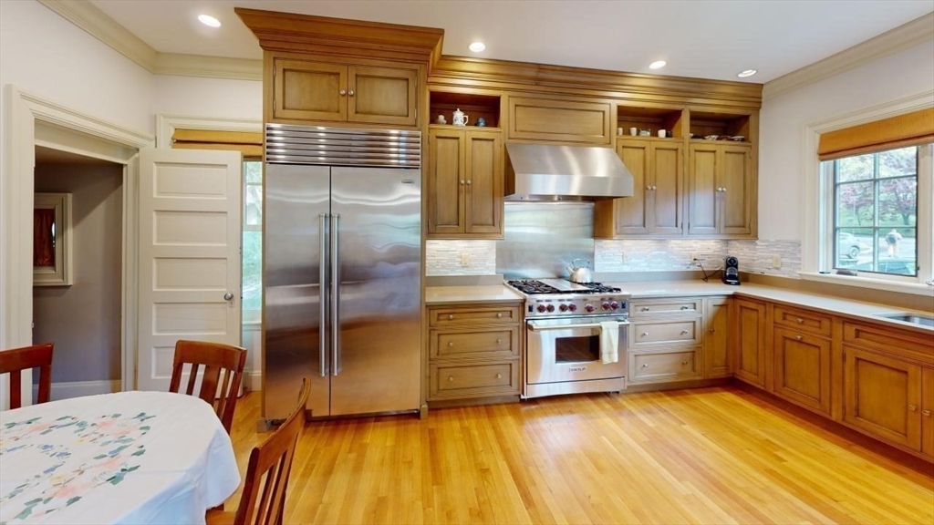 37 Evans Road Brookline, MA 02445 - Photo 10 of 42