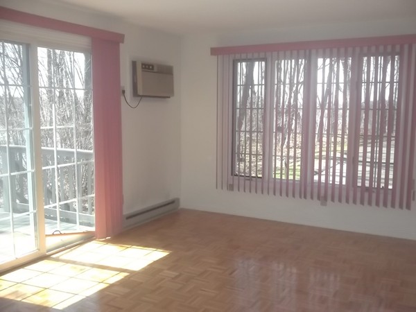 283 Fuller Road, Unit O Chicopee, MA 01020 - Photo 5 of 23 Gallery Image 5
