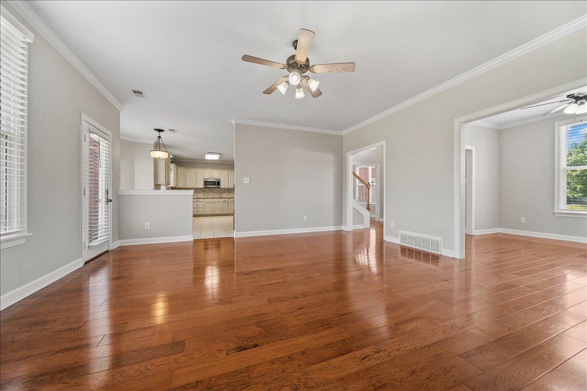1339 Riding Brook Drive Collierville, TN 38017 - Photo 8 of 30 Gallery Image 8