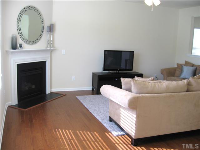 3617 Althorp Drive Raleigh, NC 27616 - Photo 5 of 20 Gallery Image 5