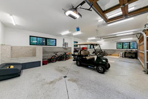 $6,995,000 | 12232 Pete Alvertson Drive, Truckee, CA 96161