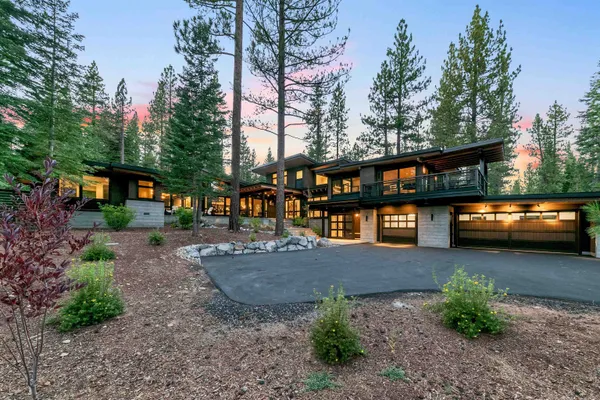 $6,995,000 | 12232 Pete Alvertson Drive, Truckee, CA 96161