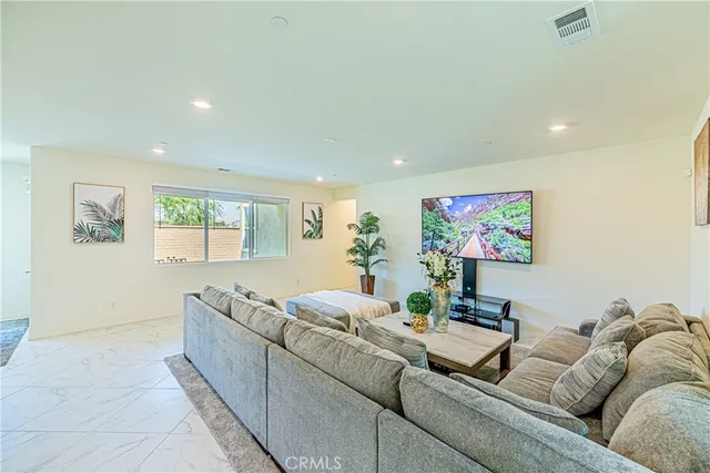 $949,888 | 4040 South Bowery Place, Ontario, CA 91761