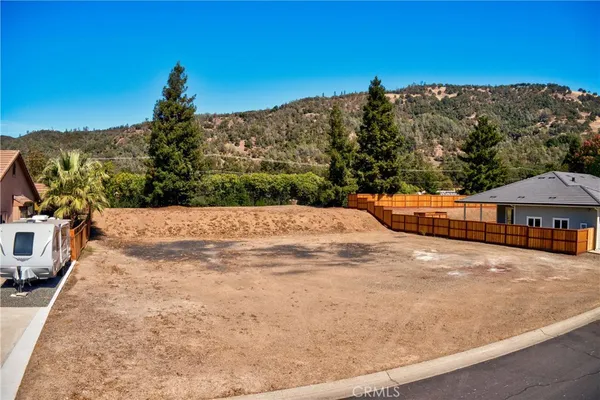 $69,500 | 8456 Paradise Valley Boulevard, Lucerne, CA 95458