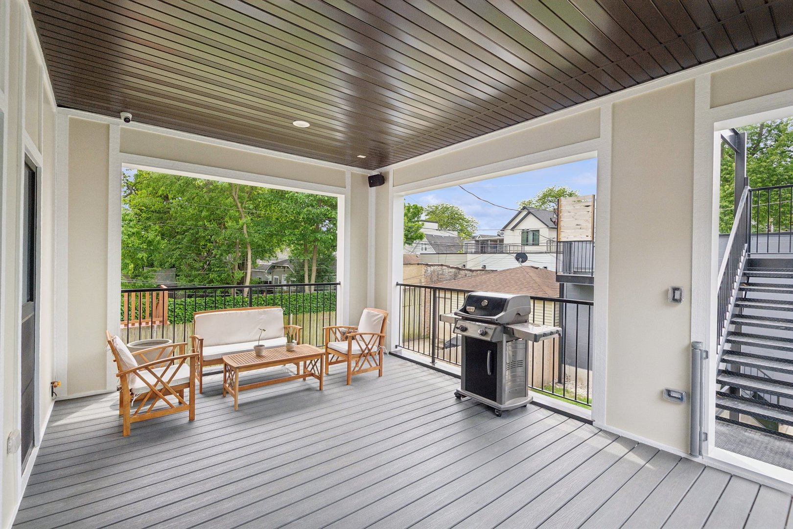 1842 North Whipple Street, Unit 1 Chicago, IL 60647 - Photo 16 of 37