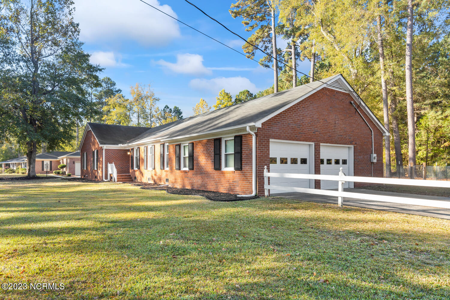 2208 Hodges Road Kinston, NC 28504 - Photo 2 of 34 hodges-30