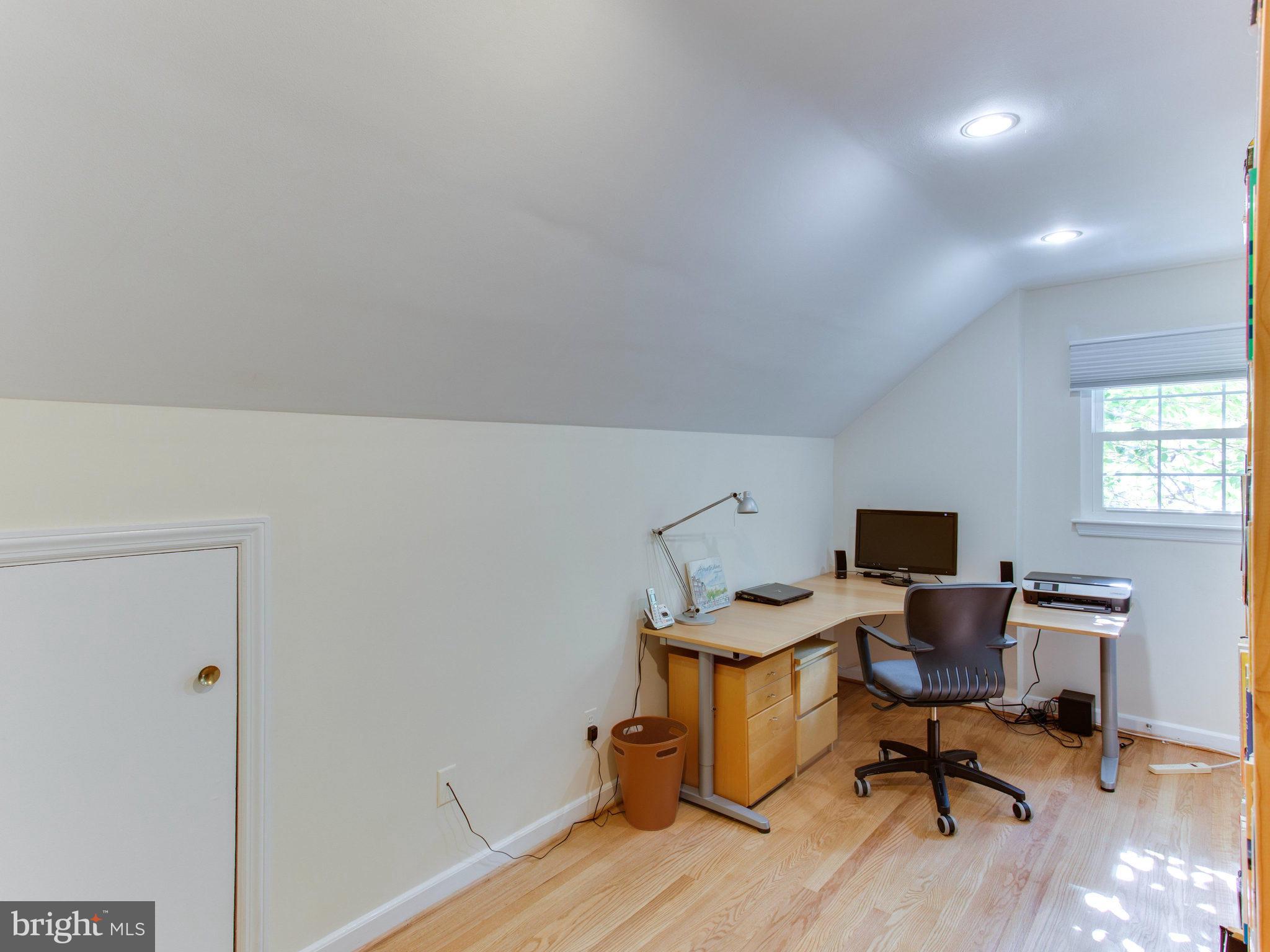 8812 Walnut Hill Road Chevy Chase, MD 20815 - Photo 14 of 23 Bedroom