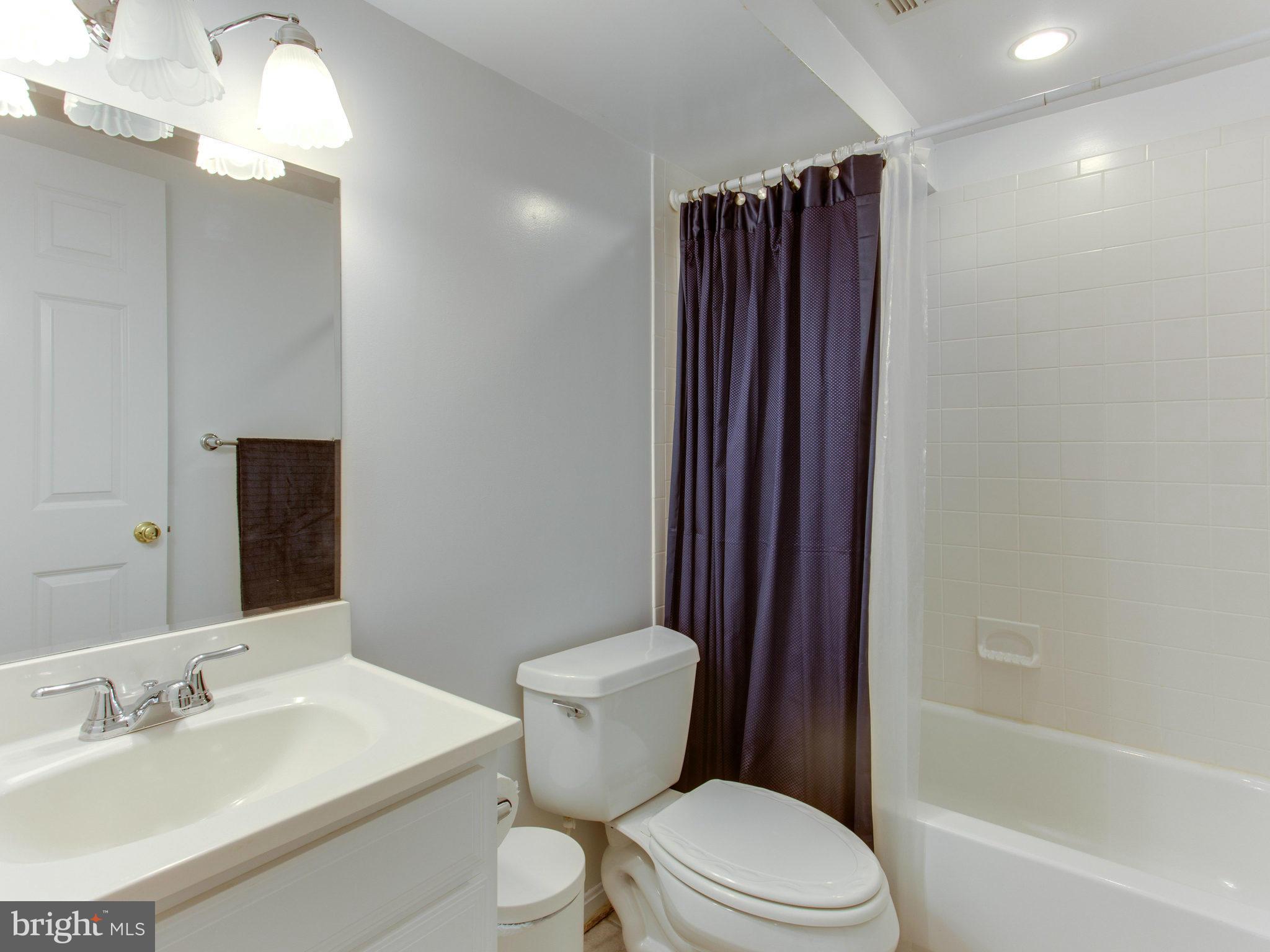8812 Walnut Hill Road Chevy Chase, MD 20815 - Photo 18 of 23 Bath