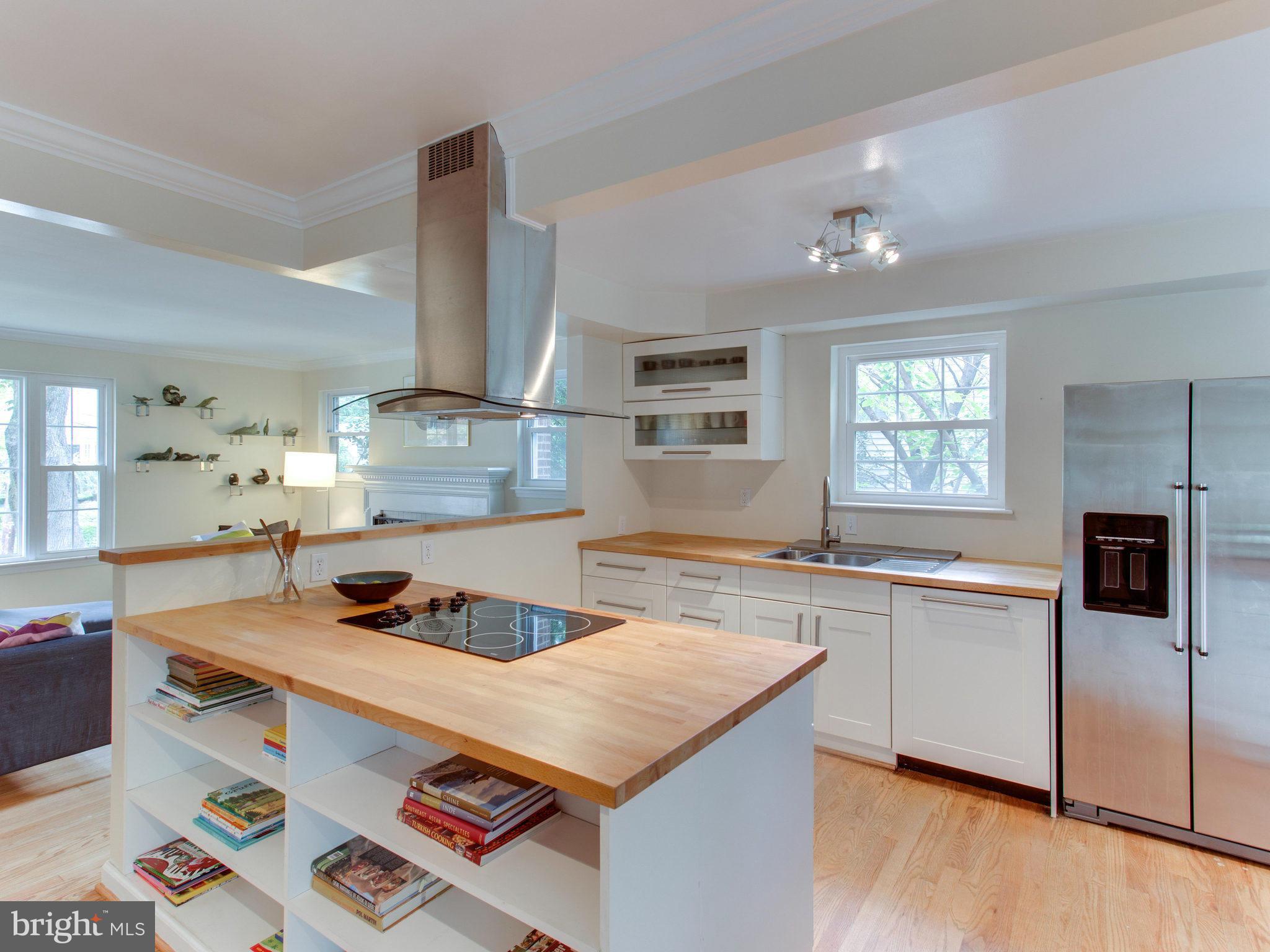 8812 Walnut Hill Road Chevy Chase, MD 20815 - Photo 5 of 23 Kitchen