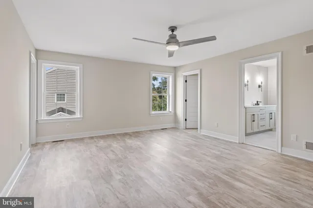 $484,000 | 11010510 Pembrooke Street, Oxford, PA 19363