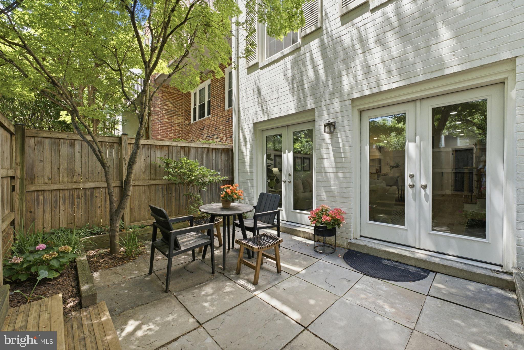 3287 Sutton Place Northwest, Unit D Washington, DC 20016 - Photo 70 of 95