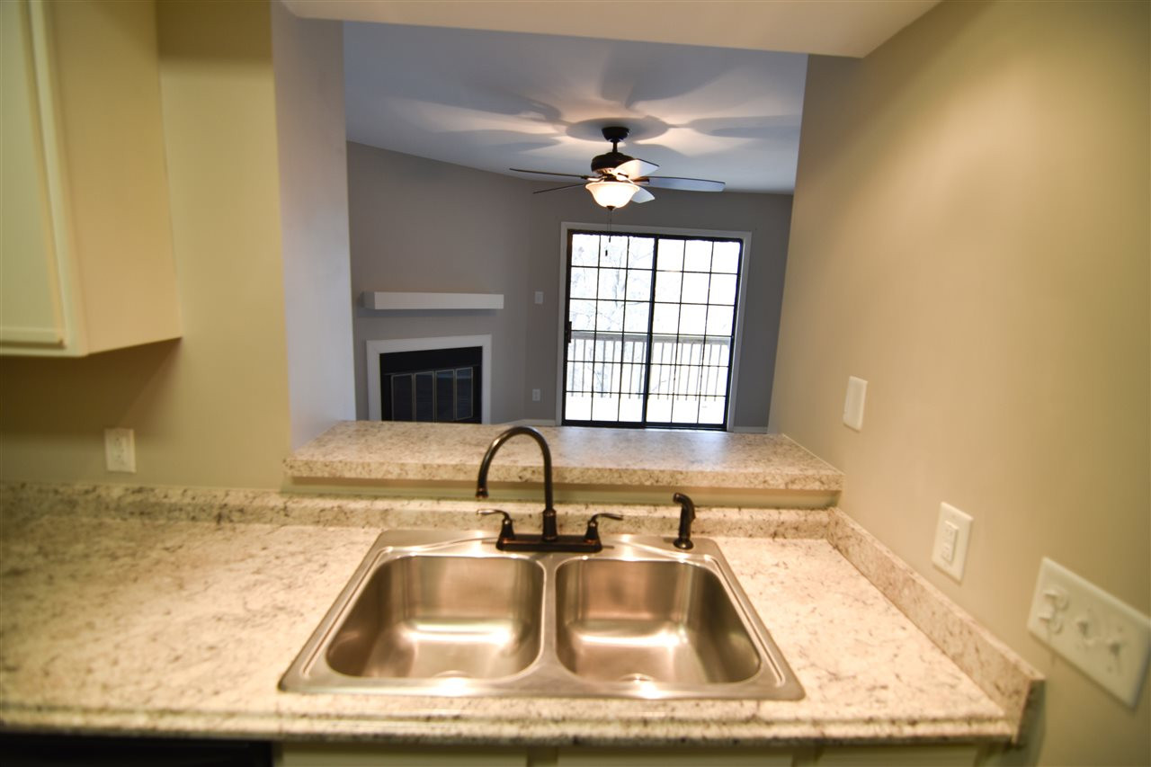 3805 Chimney Ridge Place, Unit 108 Durham, NC 27713 - Photo 9 of 24 Kitchen