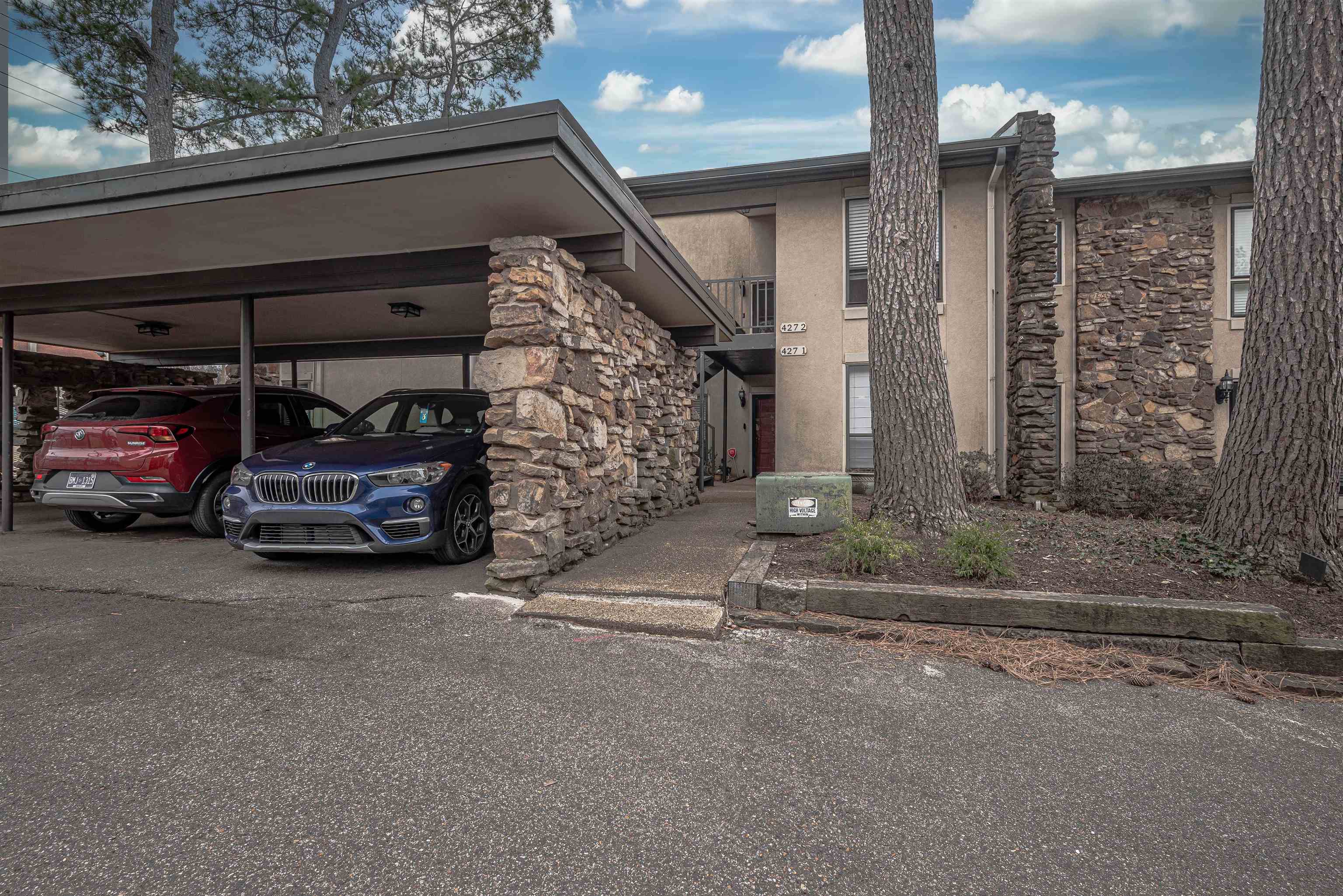 427 South Perkins Road, Unit 4272 Memphis, TN 38117 - Photo 1 of 29 a view of car parking