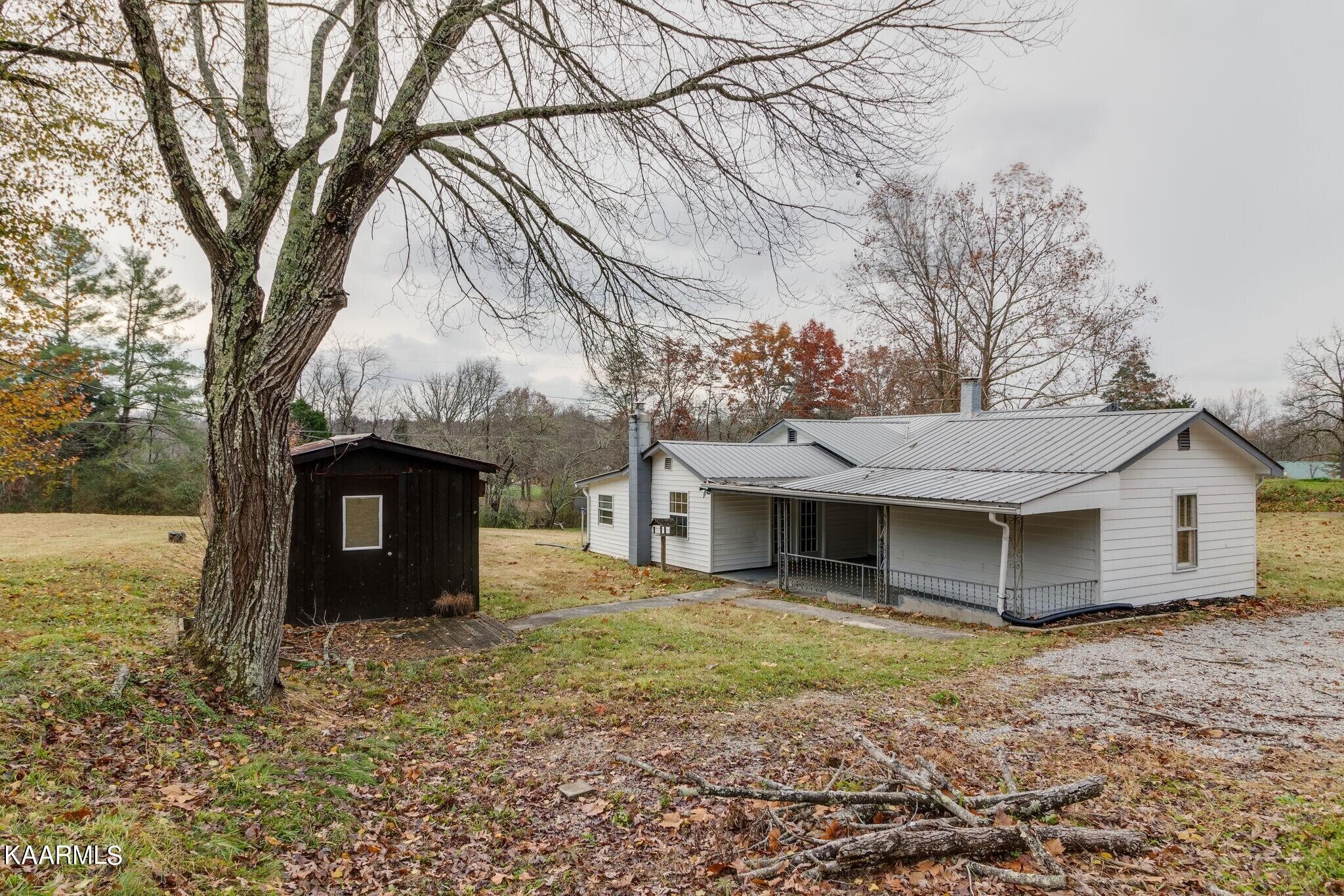 108 Davidson Street Deer Lodge, TN 37726 - Photo 27 of 30 Gallery Image 27